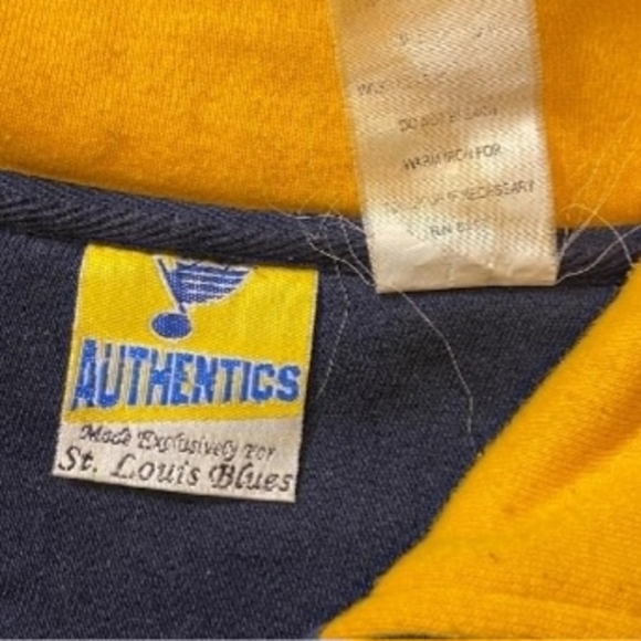 Vintage Authentics St. Louis Blues Men's Navy Blue Quarter-Zip Sweatshirt Large - Picture 4 of 5